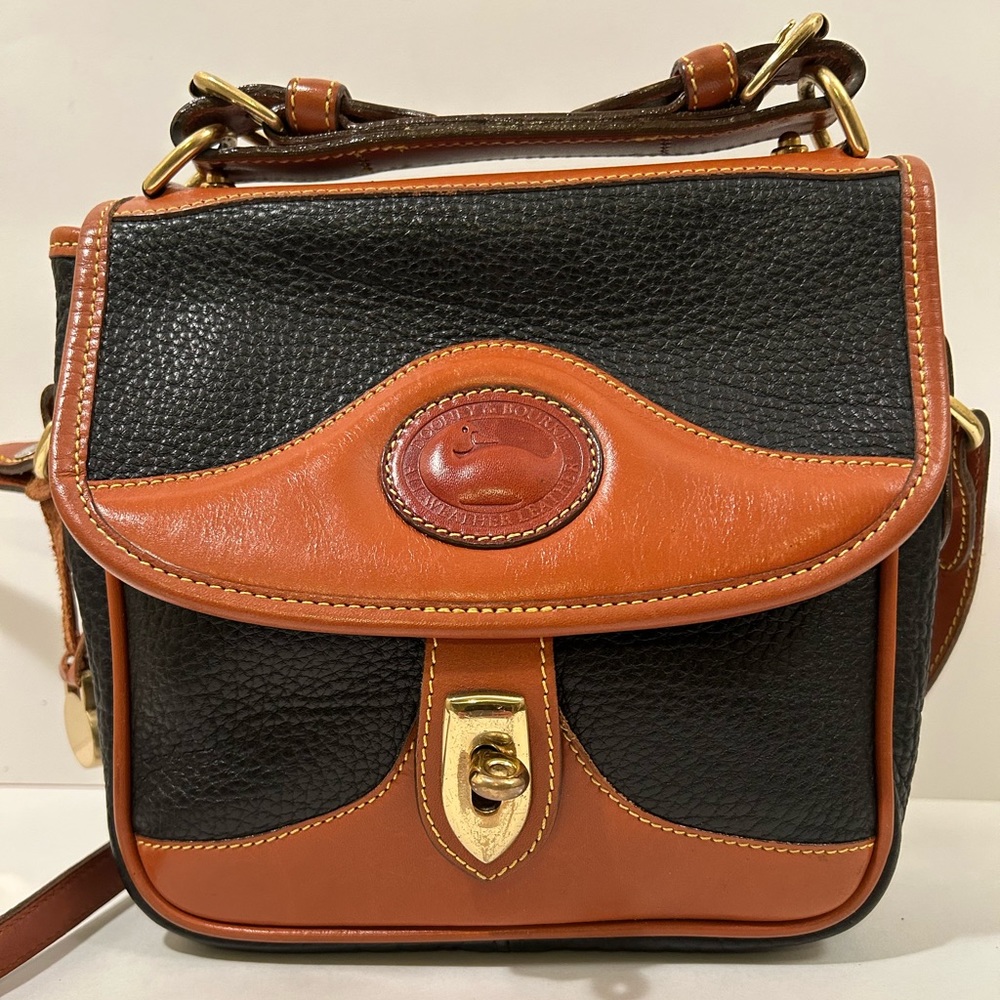 Vintage Dooney & Bourke Pebble Leather Square Carrier Crossbody Bag Black & Tan